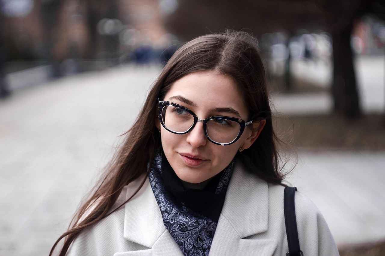 What Are Eyeglass Windshield Wipers?