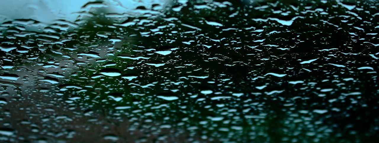 How Can You Troubleshoot Stuck Windshield Wipers?
