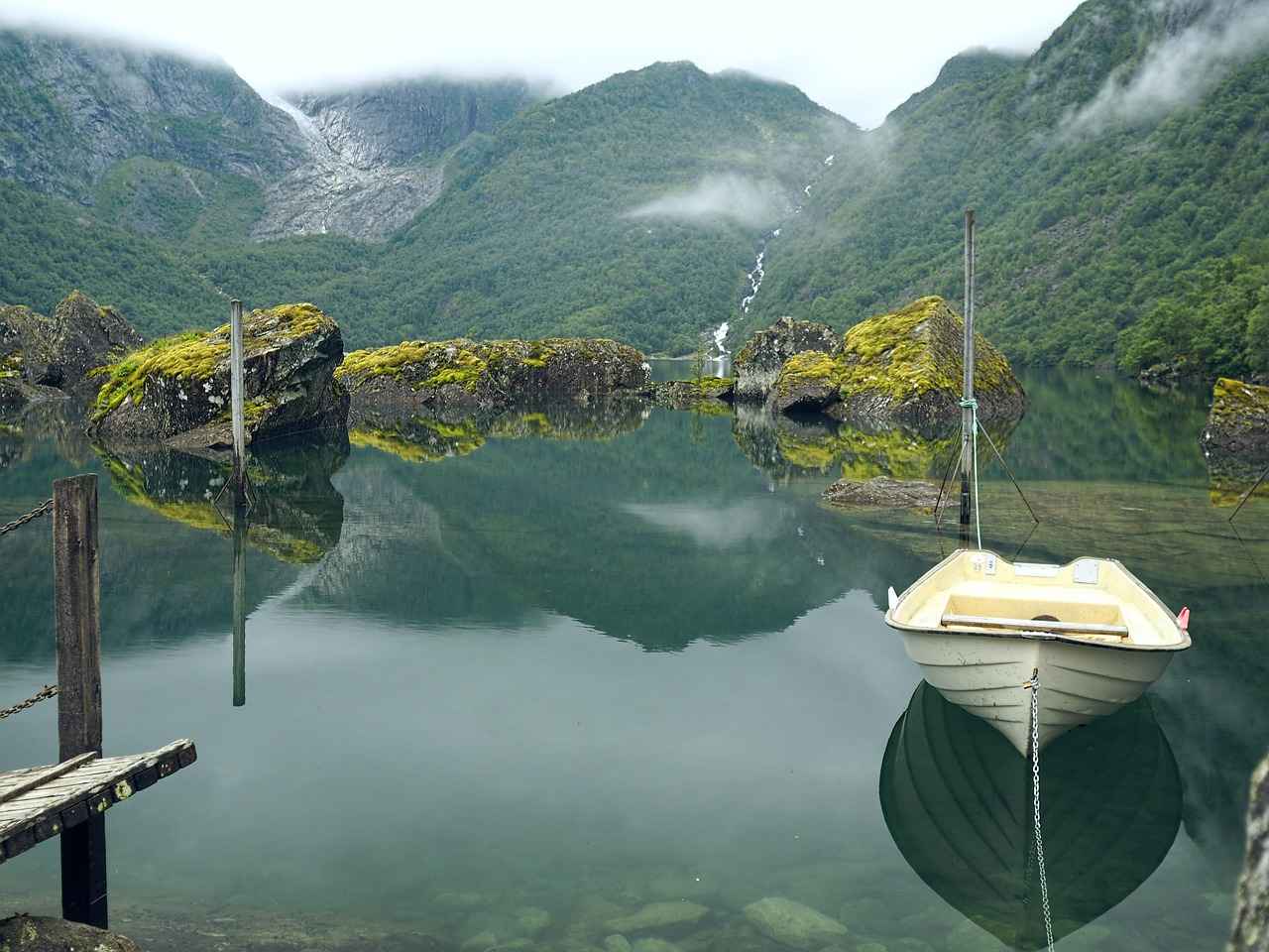 What Makes O'Reilly's Windshield Wipers Stand Out?