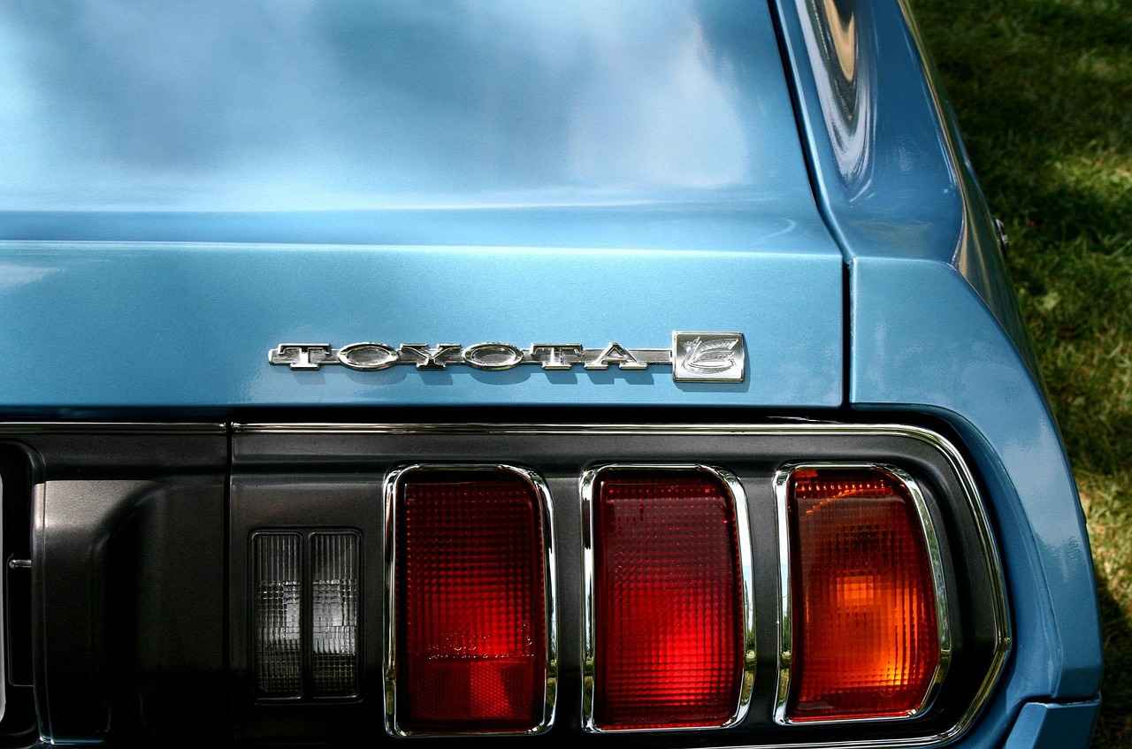 Toyota Corolla Windshield Wipers: Best Brands for Your Model