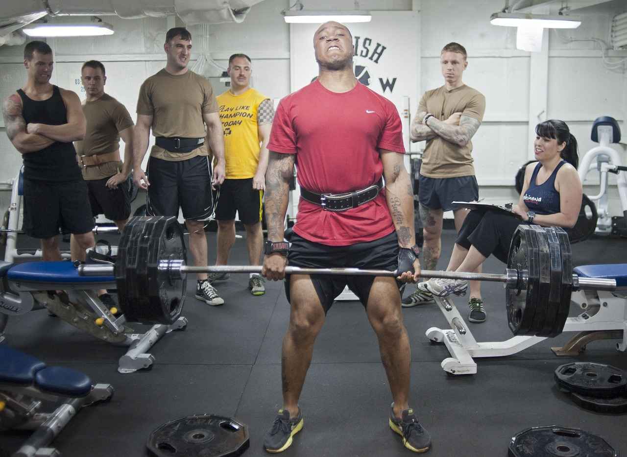 What is the Windshield Wipers Workout?
